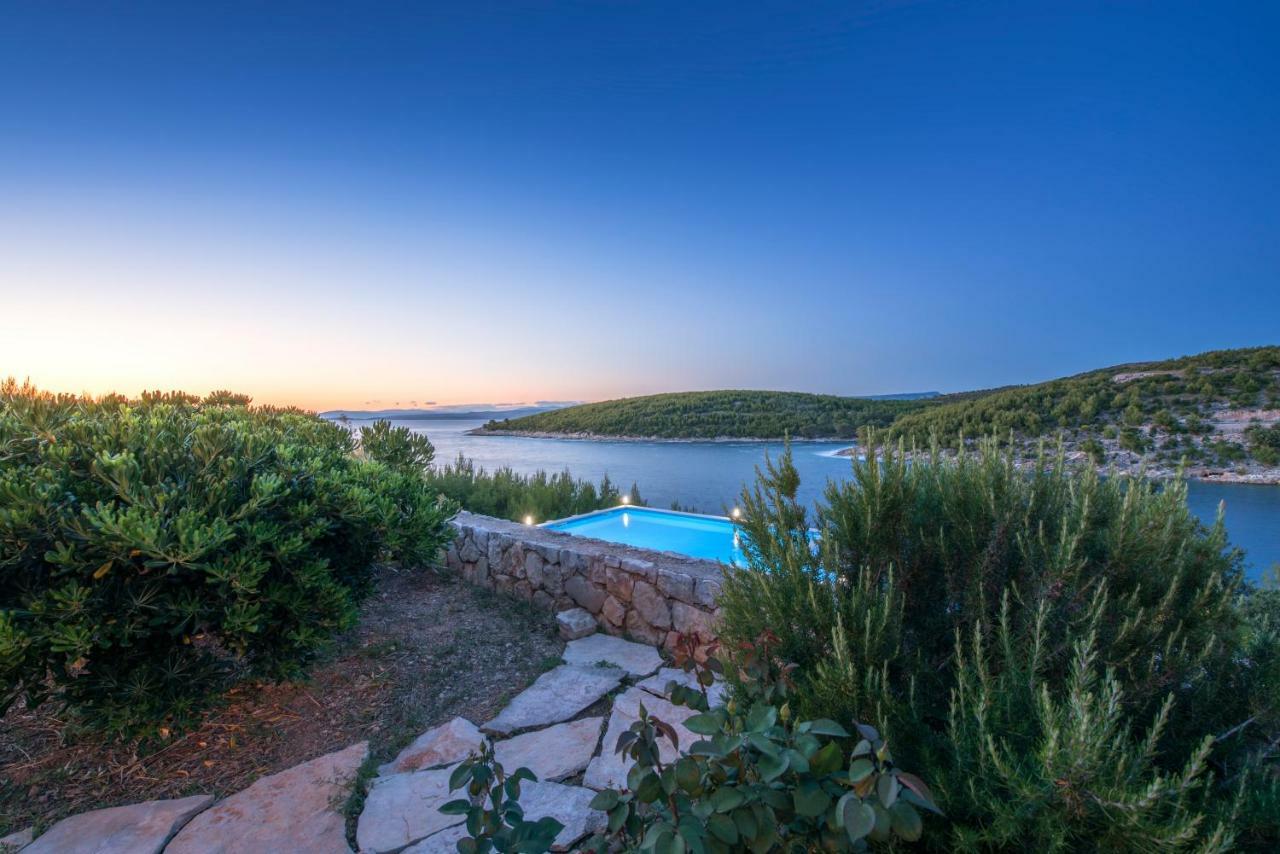 Villa Beleca Хвар Екстериор снимка